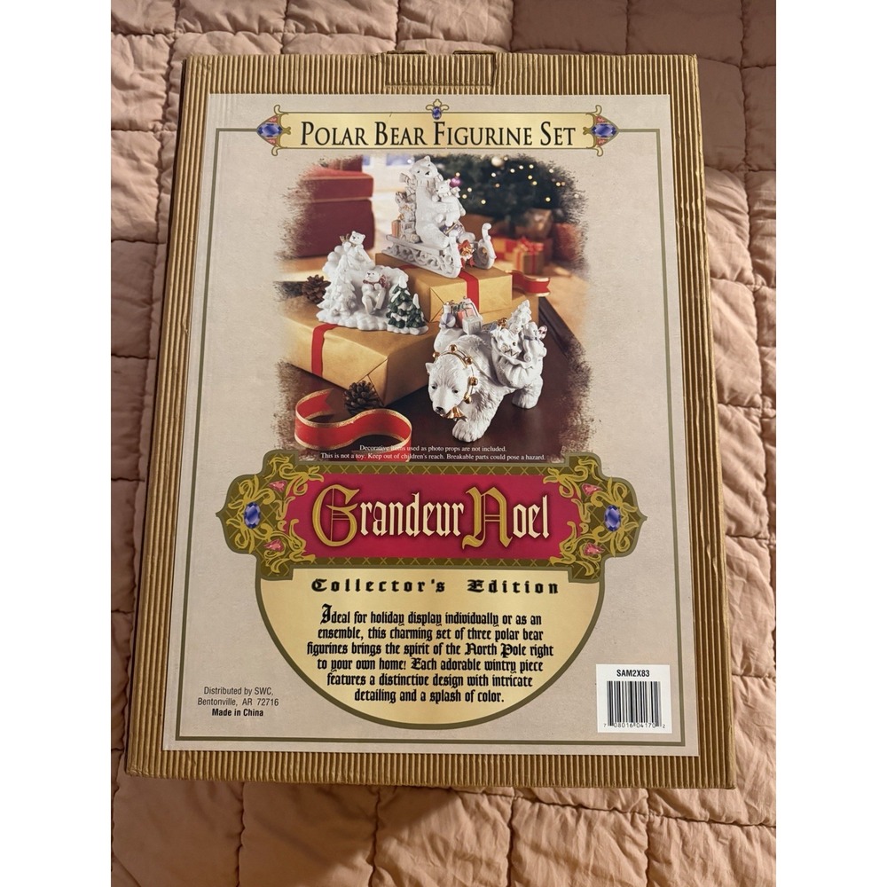 GRANDEUR NOEL 2002 POLAR BEAR LARGE FIGURINE 3 PIECE SET PACKED IN ORIGINAL BOX